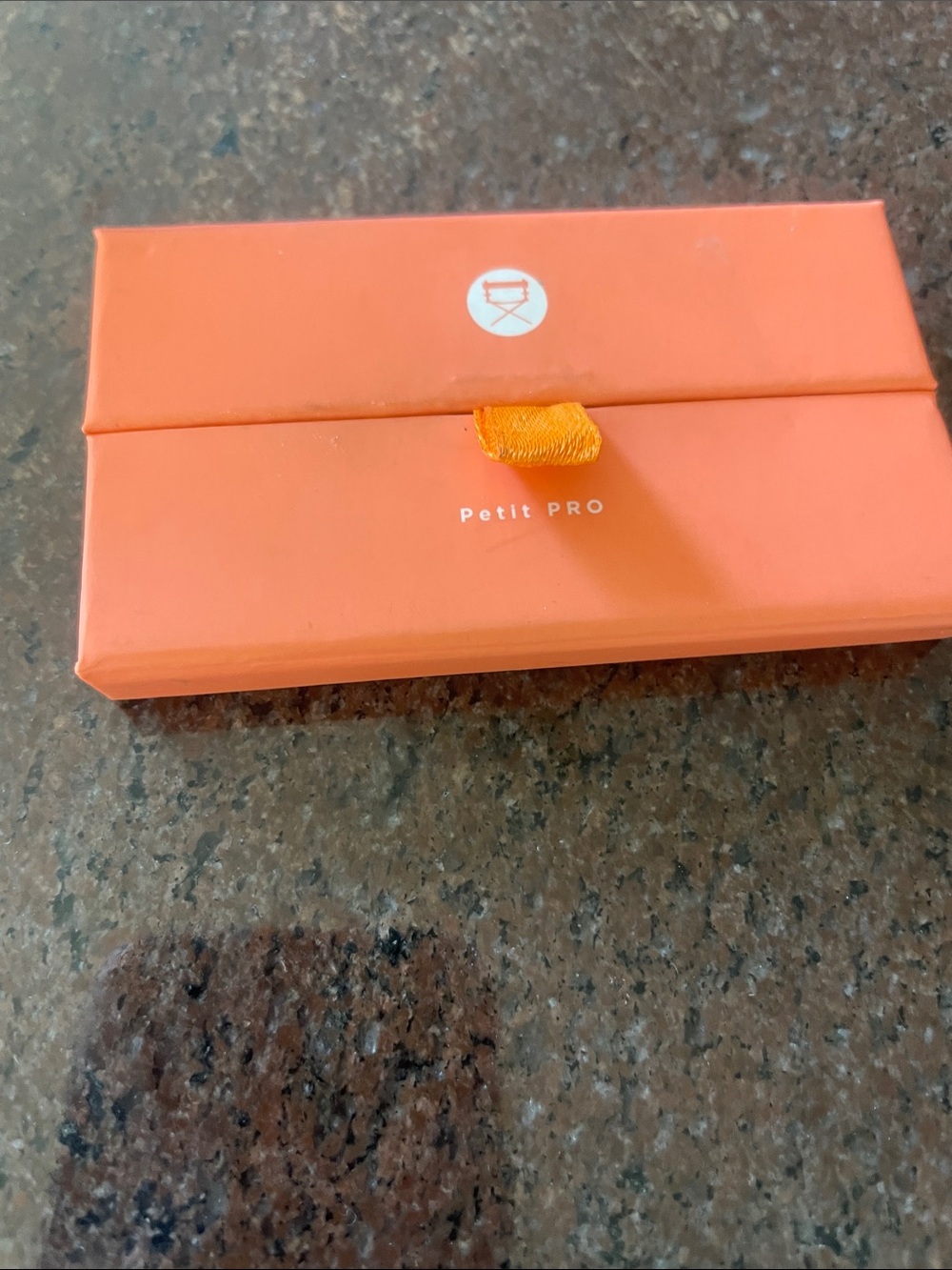 Viseart. Petit PRO Orange Compact eyeshadow